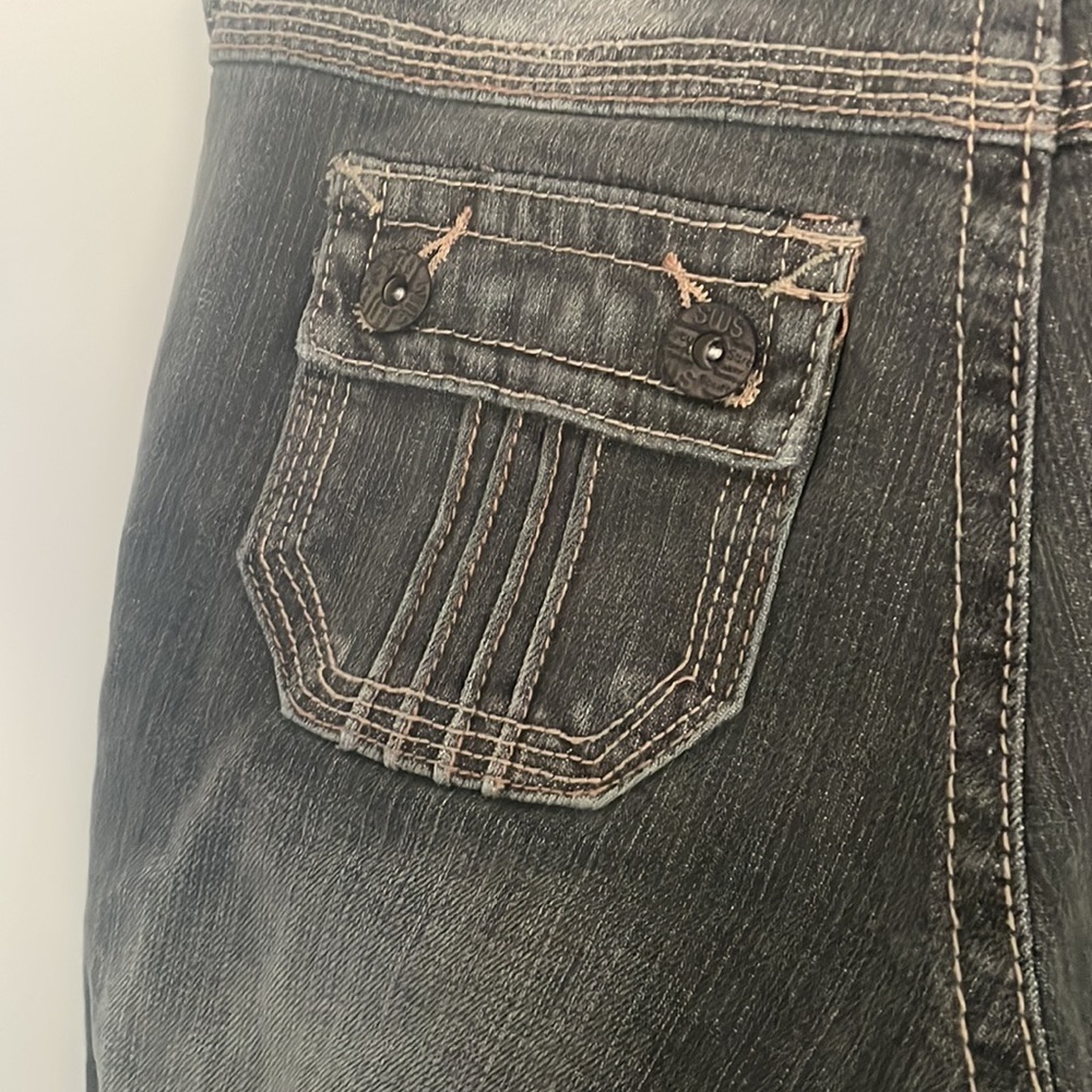 Low Rise Boot Cut Gray Washed Jeans - Picture 5 of 6